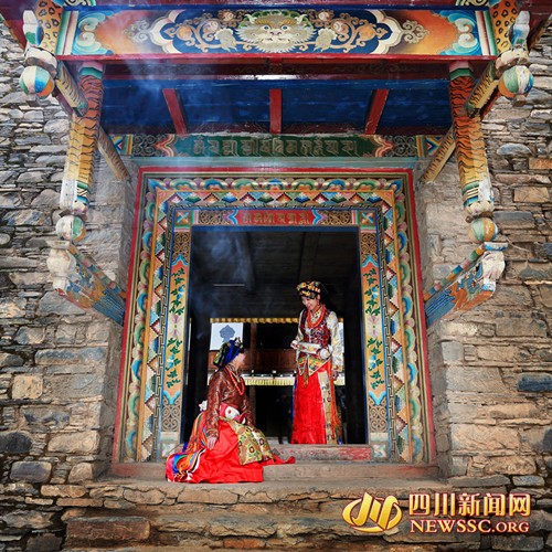 弘扬民间传统文化 马尔康举办嘉绒锅庄文化旅游节